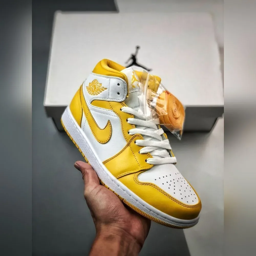 Air‎ Jordan 1 Mid Pollen White Yellow Size 8 & 1/2 in yellow and white NWT